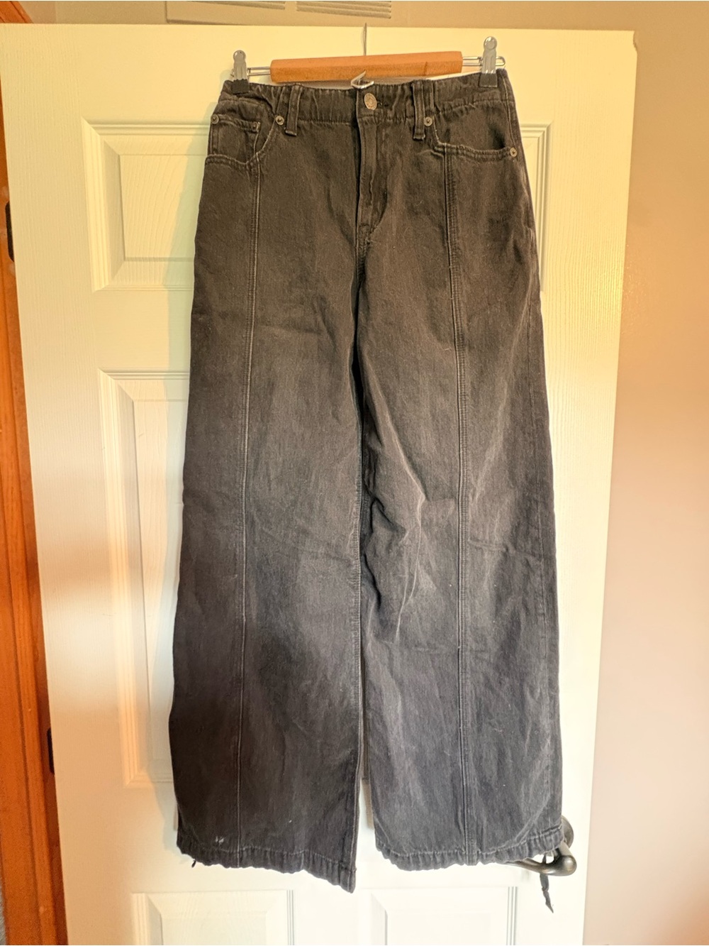 American Eagle Outfitters Black Wide Leg High Rise Jeans